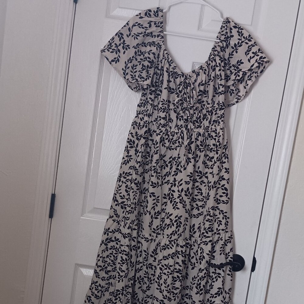 Floral Scoop Neck Puff Sleeve Maxi Dress